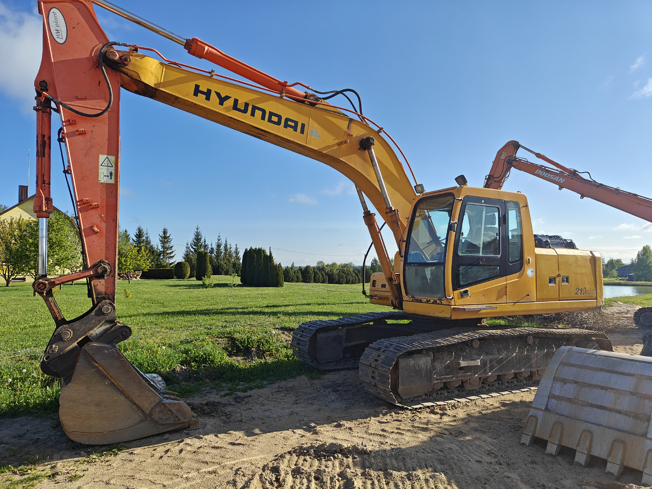 Hyundai Robex 210LC-7 - Vikšrinis ekskavatorius: foto 1 Hyundai Robex 210LC-7 - Vikšrinis ekskavatorius: foto 1
