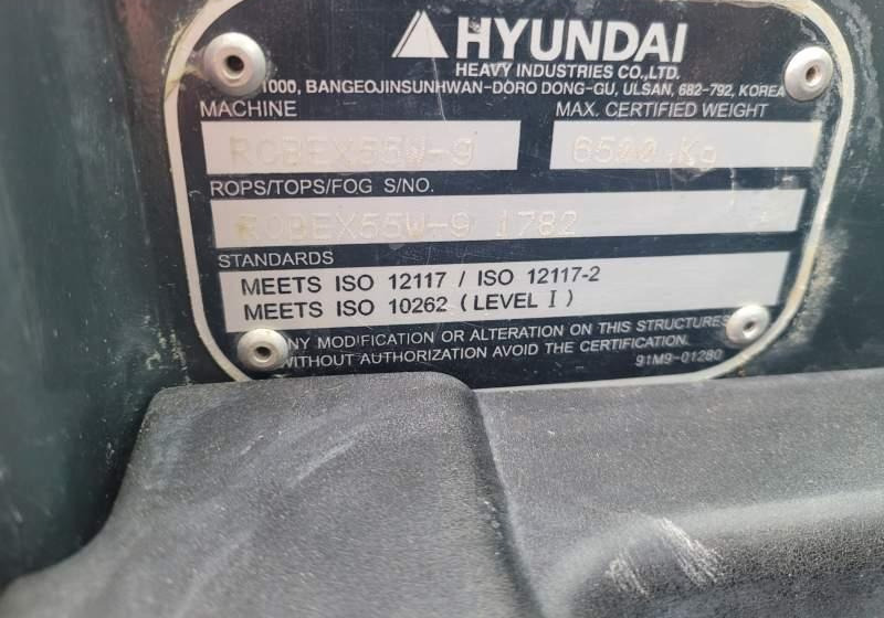 Hyundai ROBEX 55W-9 EXCAVATOR / SPROWADZONY Z FRANCJI - Ratinis ekskavatorius: foto 2 Hyundai ROBEX 55W-9 EXCAVATOR / SPROWADZONY Z FRANCJI - Ratinis ekskavatorius: foto 2