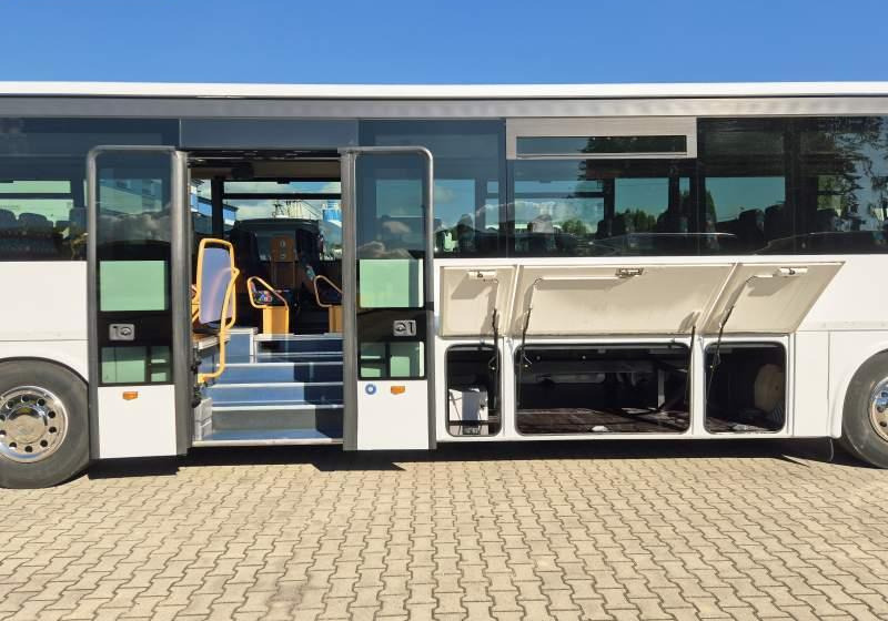 Priemiestinis autobusas Irisbus RECREO / SPROWADZONY / MANUAL / EURO 5: foto 7