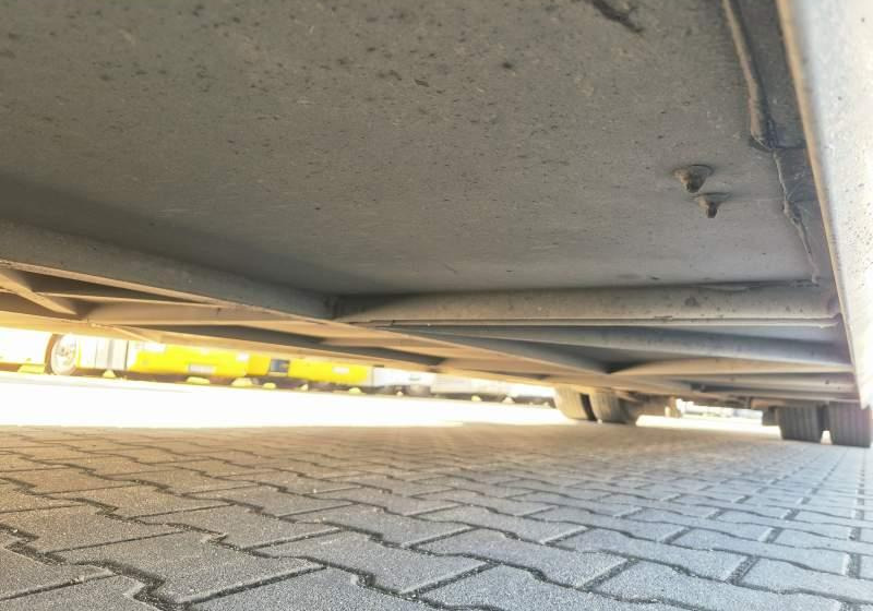 Priemiestinis autobusas Irisbus RECREO / SPROWADZONY / MANUAL / EURO 5: foto 18