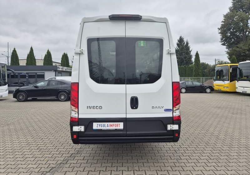 Iveco A60C15 DAILY / SPROWADZONE / EURO 6 / 39 000 KM - Mikroautobusas, Keleivinis furgonas: foto 5 Iveco A60C15 DAILY / SPROWADZONE / EURO 6 / 39 000 KM - Mikroautobusas, Keleivinis furgonas: foto 5