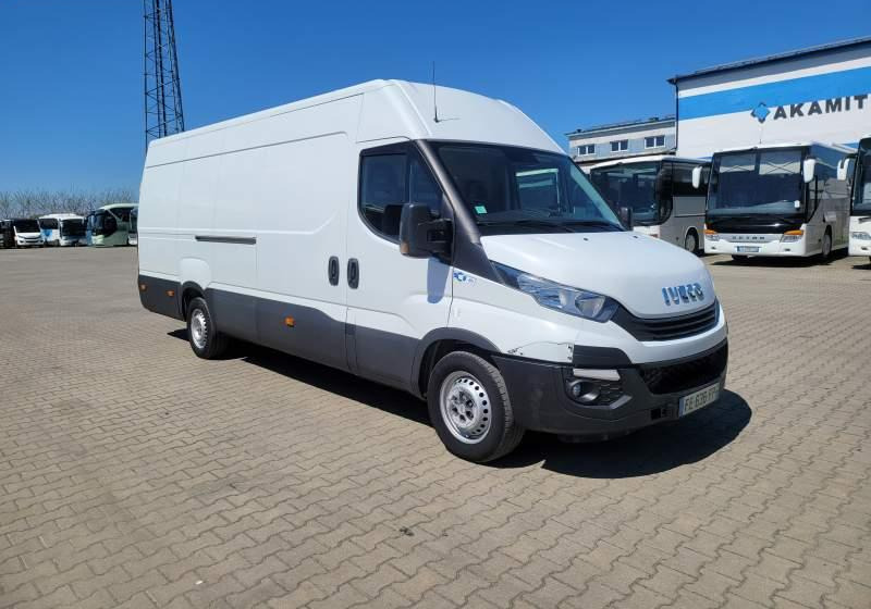 Iveco DAILY 35-140 / SPROWADZONY Z FRANCJI / TEMPOMAT - Krovininis mikroautobusas: foto 4 Iveco DAILY 35-140 / SPROWADZONY Z FRANCJI / TEMPOMAT - Krovininis mikroautobusas: foto 4