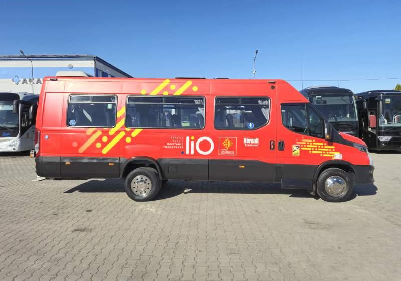 Iveco DAILY 65C18/SPROWADZONE/23 MIEJSCA/KLIM/WINDA - Mikroautobusas, Keleivinis furgonas: foto 5 Iveco DAILY 65C18/SPROWADZONE/23 MIEJSCA/KLIM/WINDA - Mikroautobusas, Keleivinis furgonas: foto 5