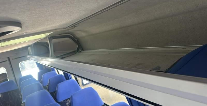 Iveco DAILY/ SPROWADZONE / 2X KLIMA / TV / 108 000 KM - Mikroautobusas, Keleivinis furgonas: foto 3 Iveco DAILY/ SPROWADZONE / 2X KLIMA / TV / 108 000 KM - Mikroautobusas, Keleivinis furgonas: foto 3