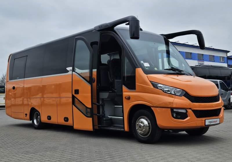 Iveco ERENER 70C18 / SPROWADZONE / 31 MIEJSC/ E6 - Mikroautobusas, Keleivinis furgonas: foto 2 Iveco ERENER 70C18 / SPROWADZONE / 31 MIEJSC/ E6 - Mikroautobusas, Keleivinis furgonas: foto 2