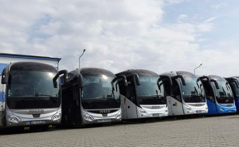 Iveco MAGELYS / SPROWADZONE / 12.80 M / 12.20 M / EURO 6 - Turistinis autobusas: foto 2 Iveco MAGELYS / SPROWADZONE / 12.80 M / 12.20 M / EURO 6 - Turistinis autobusas: foto 2