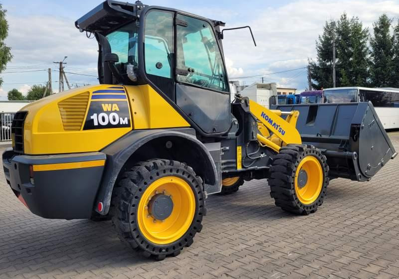 Komatsu WA1 100M / SPROWADZONA Z FRANCJI/ 6 300 MTH - Ratinis krautuvas: foto 2 Komatsu WA1 100M / SPROWADZONA Z FRANCJI/ 6 300 MTH - Ratinis krautuvas: foto 2