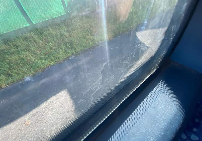 Neoplan TRENDLINER / SPROWADZONY / KLIMATYZACJA/ MANUAL - Priemiestinis autobusas: foto 3 Neoplan TRENDLINER / SPROWADZONY / KLIMATYZACJA/ MANUAL - Priemiestinis autobusas: foto 3