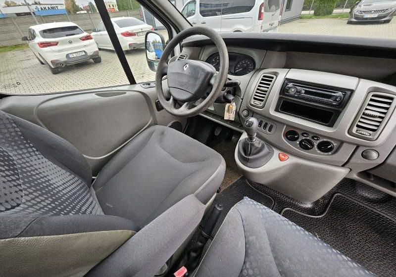 Renault TRAFIC 2.0 DCI 90 COMBI L2H1 / SPROWADZONY - Mikroautobusas, Keleivinis furgonas: foto 4 Renault TRAFIC 2.0 DCI 90 COMBI L2H1 / SPROWADZONY - Mikroautobusas, Keleivinis furgonas: foto 4