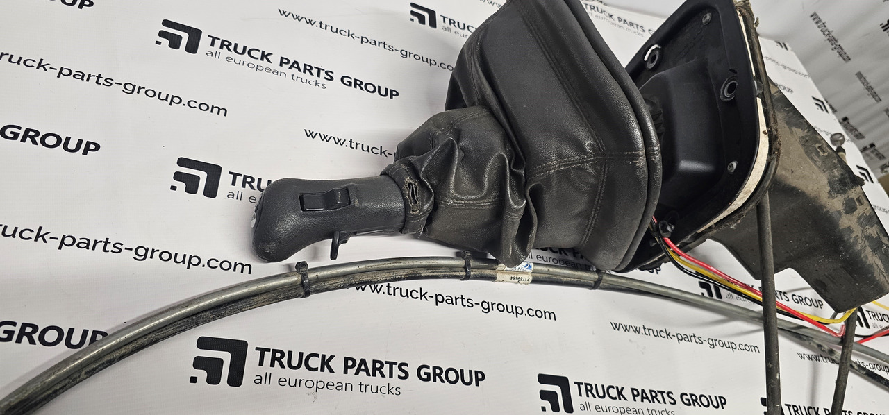 VOLVO VOLVO FH12, EURO3 shift control, gearbox control, manual transmission gearbox 3192164, 2345315, 21937969, 21024535, 21456377, 22583045, 21073025, 85013277, 21024530, 21456377, 21937969, 22583045, 2102 - Atsarginės dalys - Sunkvežimis: foto 2 VOLVO VOLVO FH12, EURO3 shift control, gearbox control, manual transmission gearbox 3192164, 2345315, 21937969, 21024535, 21456377, 22583045, 21073025, 85013277, 21024530, 21456377, 21937969, 22583045, 2102 - Atsarginės dalys - Sunkvežimis: foto 2