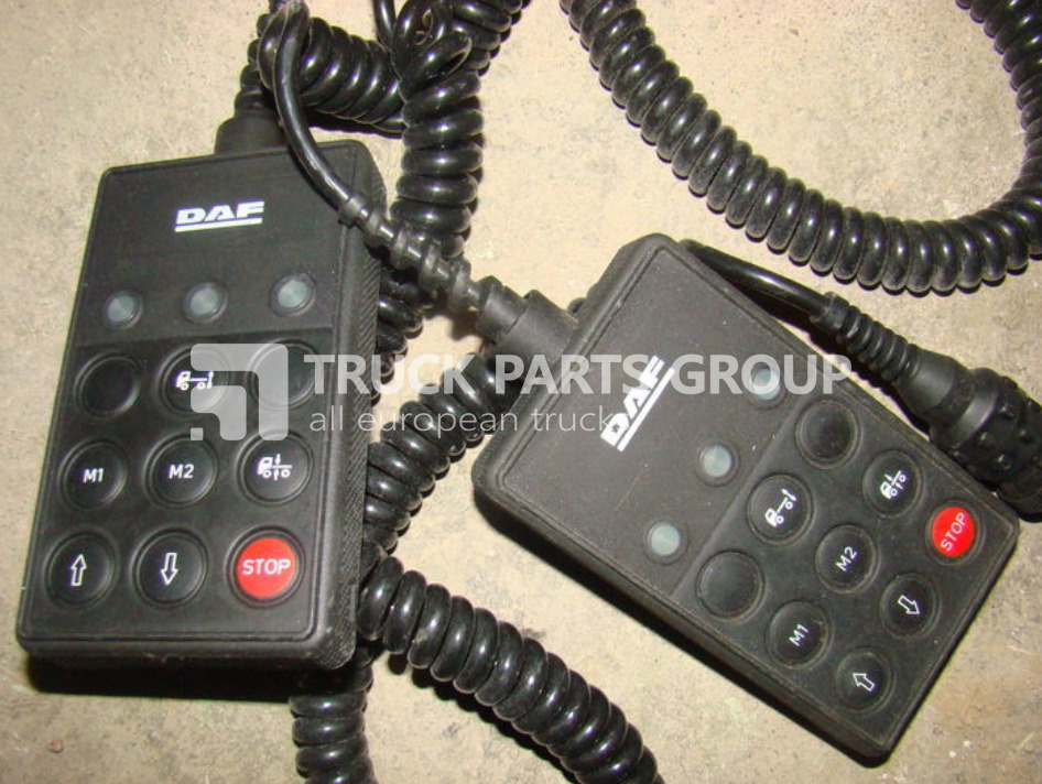 DAF , MAN remote control, suspension control, 1337230; 4460561290, 1 dashboard - Prietaisų skydas - Sunkvežimis: foto 1 DAF , MAN remote control, suspension control, 1337230; 4460561290, 1 dashboard - Prietaisų skydas - Sunkvežimis: foto 1