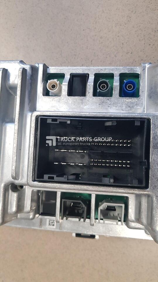 IVECO IVECO STRALIS EURO6 navi system, navigation system, multimedia system, radio audio control 5802403831, 5801677506 - Navigacijos sistema - Sunkvežimis: foto 5 IVECO IVECO STRALIS EURO6 navi system, navigation system, multimedia system, radio audio control 5802403831, 5801677506 - Navigacijos sistema - Sunkvežimis: foto 5