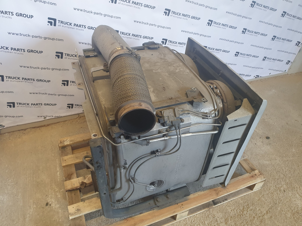 MAN MAN TGX, TGS EURO6, EURO 6 emission exhaust silencer assembly, catalyst, catalysator - Duslintuvas - Sunkvežimis: foto 3 MAN MAN TGX, TGS EURO6, EURO 6 emission exhaust silencer assembly, catalyst, catalysator - Duslintuvas - Sunkvežimis: foto 3