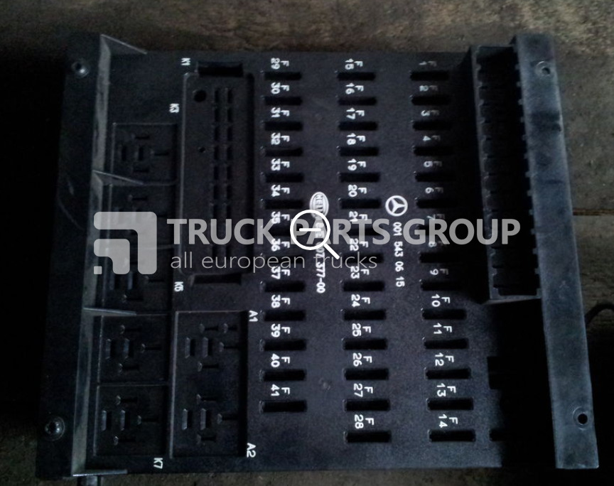 MERCEDES-BENZ Atego EURO2, EURO3 electric center base module OM904LA, OM906LA fuse block - Saugiklis - Sunkvežimis: foto 1 MERCEDES-BENZ Atego EURO2, EURO3 electric center base module OM904LA, OM906LA fuse block - Saugiklis - Sunkvežimis: foto 1