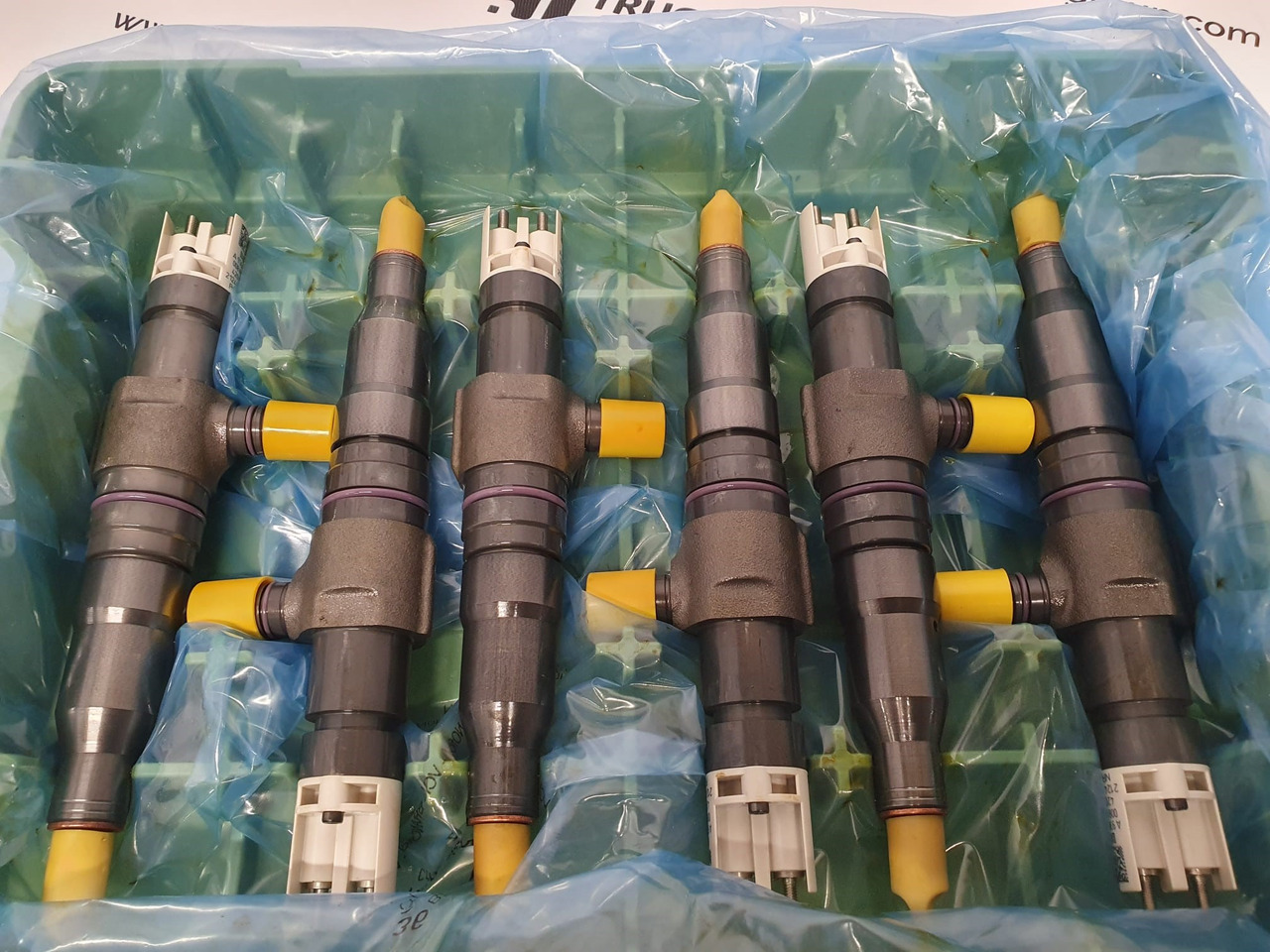 Mercedes Benz Atego OM936LA euro6 injector new or remanufactured 9360701787, 9360702187, 9361787, 9362187, OM936LA, 6 cylinder engine, OM934LA, 4 cylinder engine, BEBJ1C01001, BEBJ1C01002, 9360702187 - Purkštukas - Sunkvežimis: foto 3 Mercedes Benz Atego OM936LA euro6 injector new or remanufactured 9360701787, 9360702187, 9361787, 9362187, OM936LA, 6 cylinder engine, OM934LA, 4 cylinder engine, BEBJ1C01001, BEBJ1C01002, 9360702187 - Purkštukas - Sunkvežimis: foto 3