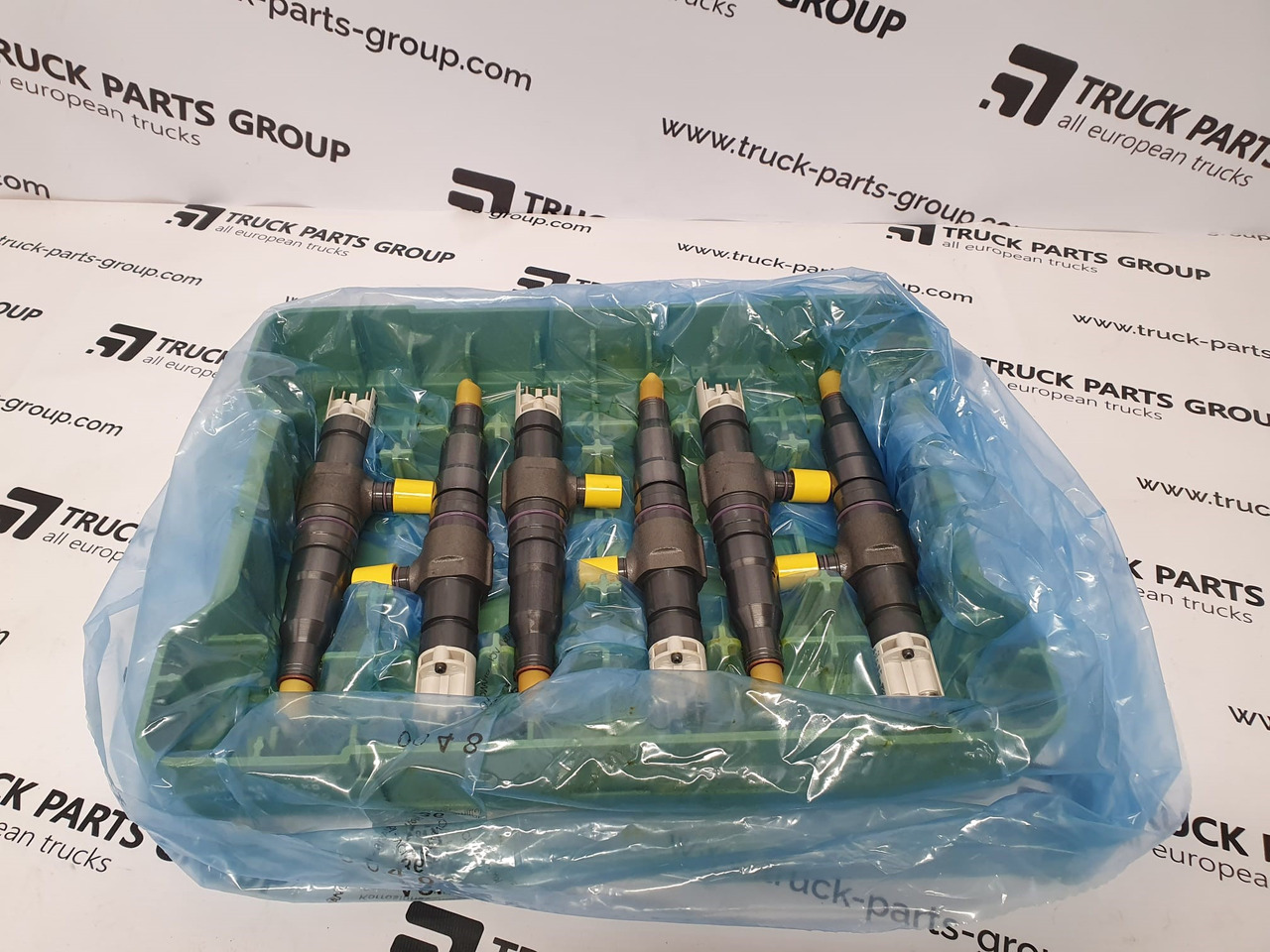Mercedes Benz Atego OM936LA euro6 injector new or remanufactured 9360701787, 9360702187, 9361787, 9362187, OM936LA, 6 cylinder engine, OM934LA, 4 cylinder engine, BEBJ1C01001, BEBJ1C01002, 9360702187 - Purkštukas - Sunkvežimis: foto 1 Mercedes Benz Atego OM936LA euro6 injector new or remanufactured 9360701787, 9360702187, 9361787, 9362187, OM936LA, 6 cylinder engine, OM934LA, 4 cylinder engine, BEBJ1C01001, BEBJ1C01002, 9360702187 - Purkštukas - Sunkvežimis: foto 1