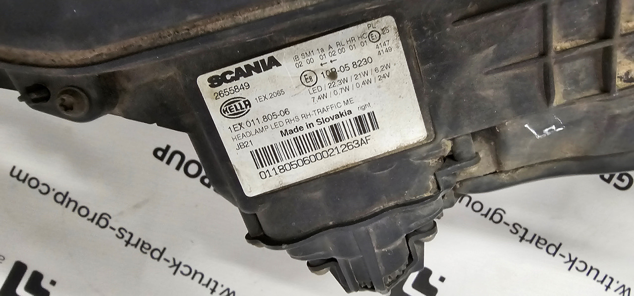 SCANIA Scania headlight S line EURO 6, lamps 2674390, 2379882, 2655848, 2674391, 2379886, 2655849, 2674392, 2674412, 2338121, 2338122, 2338273, 2338275, 2338281, 2338282, 2311420, 2295953, 2529168, 2346372, - Priekinis žibintas - Sunkvežimis: foto 3 SCANIA Scania headlight S line EURO 6, lamps 2674390, 2379882, 2655848, 2674391, 2379886, 2655849, 2674392, 2674412, 2338121, 2338122, 2338273, 2338275, 2338281, 2338282, 2311420, 2295953, 2529168, 2346372, - Priekinis žibintas - Sunkvežimis: foto 3