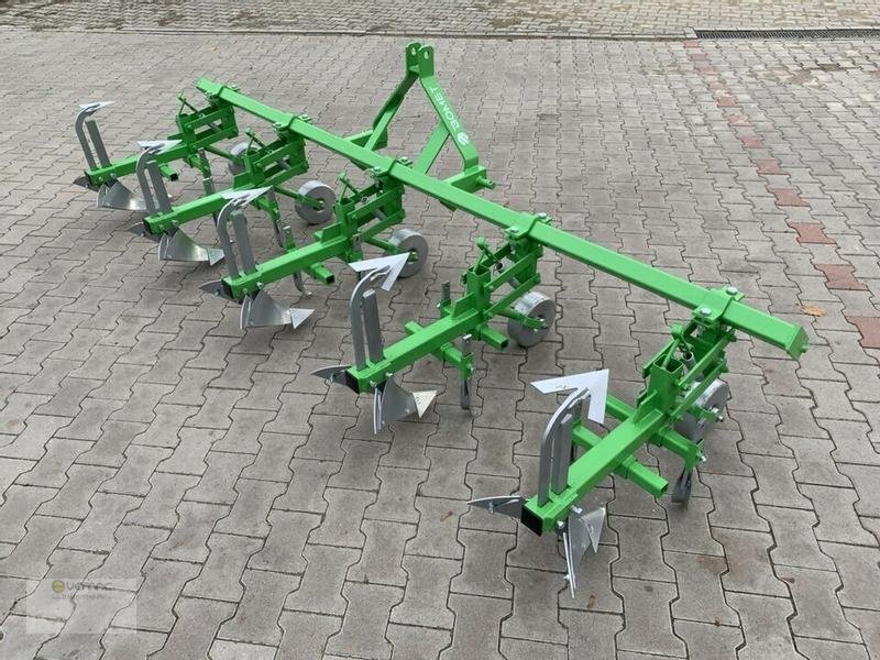 BOMET Kartoffelhäufler Bomet P475/1 4reihig Norma Häufler Kartoffel NEU - Žemės dirbimo technika: foto 1 BOMET Kartoffelhäufler Bomet P475/1 4reihig Norma Häufler Kartoffel NEU - Žemės dirbimo technika: foto 1