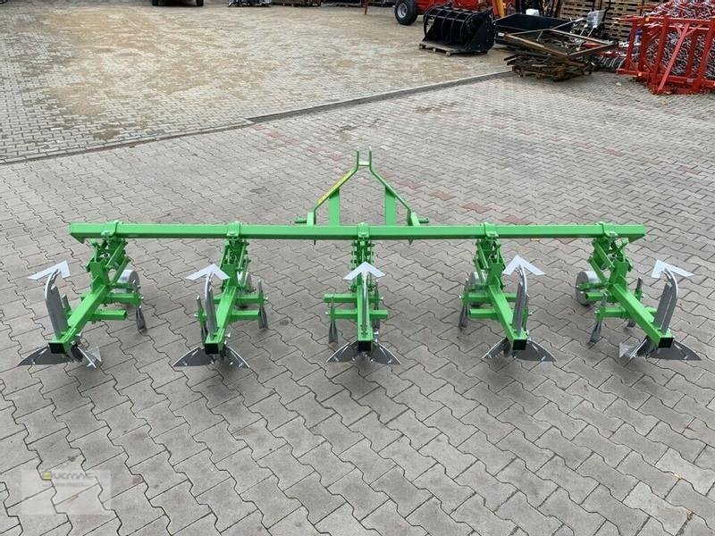 BOMET Kartoffelhäufler Bomet P475/1 4reihig Norma Häufler Kartoffel NEU - Žemės dirbimo technika: foto 4 BOMET Kartoffelhäufler Bomet P475/1 4reihig Norma Häufler Kartoffel NEU - Žemės dirbimo technika: foto 4