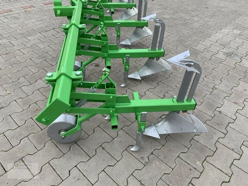 Nauja Žemės dirbimo technika BOMET Kartoffelhäufler Bomet P475/1 4reihig Norma Häufler Kartoffel NEU: foto 8 Nauja Žemės dirbimo technika BOMET Kartoffelhäufler Bomet P475/1 4reihig Norma Häufler Kartoffel NEU: foto 8