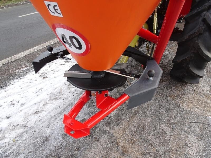 Dexwal Salzstreuer Düngerstreuer Streuer Trichterstreuer 500 Liter - Smėlio/ Druskos barstytuvas: foto 2 Dexwal Salzstreuer Düngerstreuer Streuer Trichterstreuer 500 Liter - Smėlio/ Druskos barstytuvas: foto 2
