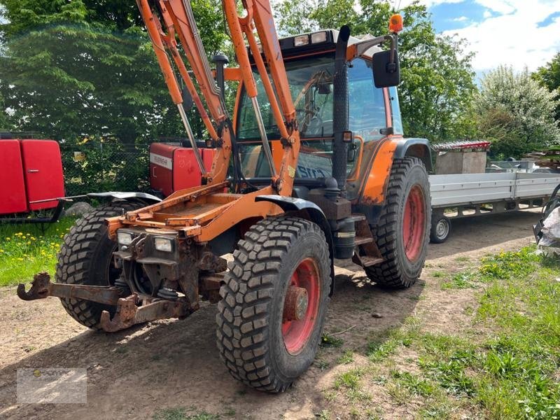 Fendt Fendt 380 GTA TURBO Geräteträger Frontlader Traktor Schlepper - Traktorius: foto 2 Fendt Fendt 380 GTA TURBO Geräteträger Frontlader Traktor Schlepper - Traktorius: foto 2