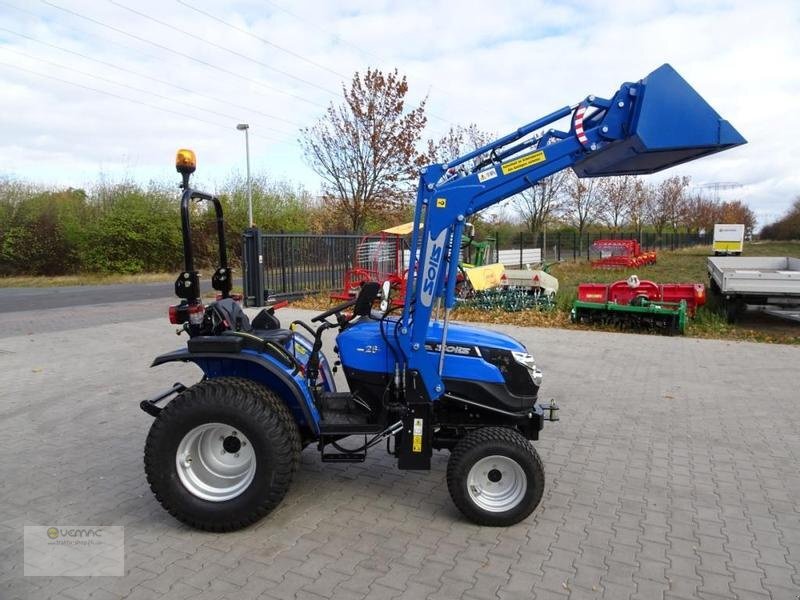 Solis Solis 26 26PS NEU Traktor Schlepper Frontlader Rasenreif NEU - Mini traktorius: foto 2 Solis Solis 26 26PS NEU Traktor Schlepper Frontlader Rasenreif NEU - Mini traktorius: foto 2