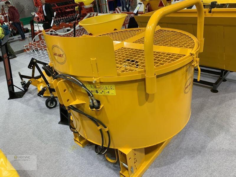 Vemac Betonmischer 800 1200 1800 Liter Futtermischer Mischer Mixer Zwangsmischer NEU - Betono maišyklė: foto 3 Vemac Betonmischer 800 1200 1800 Liter Futtermischer Mischer Mixer Zwangsmischer NEU - Betono maišyklė: foto 3