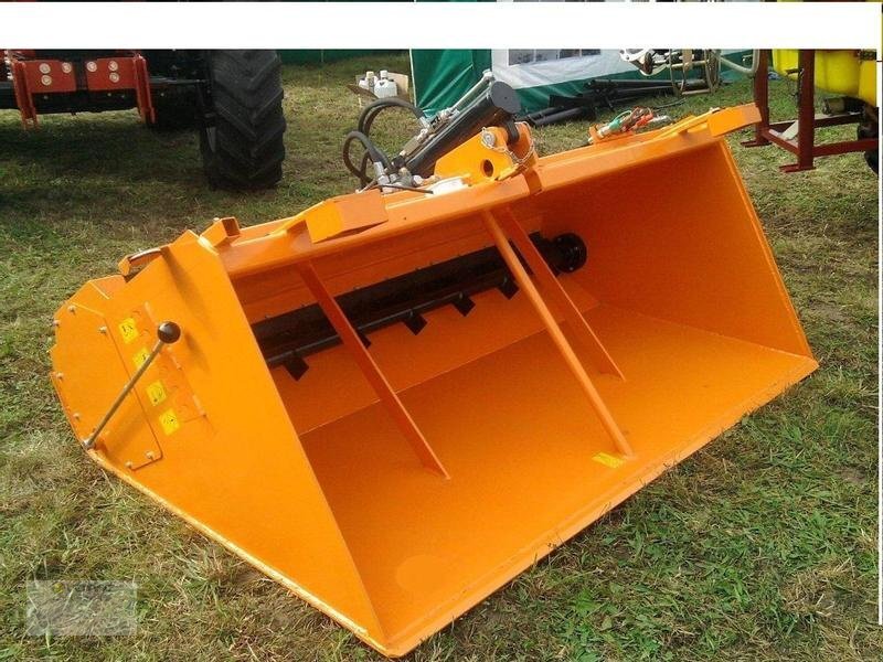 Vemac Kastenstreuer 200cm Streuer Selbstlader Salzstreuer Winterdienst - Smėlio/ Druskos barstytuvas: foto 3 Vemac Kastenstreuer 200cm Streuer Selbstlader Salzstreuer Winterdienst - Smėlio/ Druskos barstytuvas: foto 3