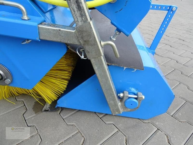Vemac Kehrmaschine 150 180 230 250 280 Kehrbürste Kehrbesen Traktor NEU - Rotacinė šluota: foto 5 Vemac Kehrmaschine 150 180 230 250 280 Kehrbürste Kehrbesen Traktor NEU - Rotacinė šluota: foto 5
