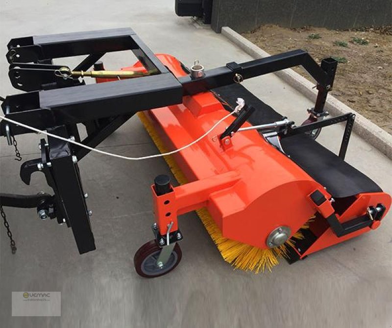 Vemac Kehrmaschine 160cm Kehrbürste Bürste Traktor Radlader Stapler NEU - Rotacinė šluota: foto 1 Vemac Kehrmaschine 160cm Kehrbürste Bürste Traktor Radlader Stapler NEU - Rotacinė šluota: foto 1