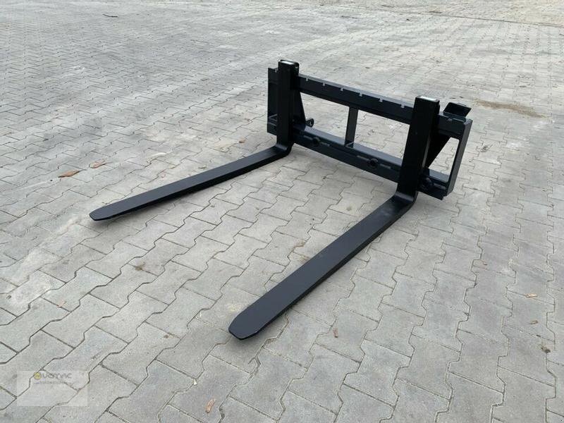 Vemac Palettengabel 2000kg 2to Euro Ballenspiess Traktor Frontlader NEU - Šakės - Traktorius: foto 1 Vemac Palettengabel 2000kg 2to Euro Ballenspiess Traktor Frontlader NEU - Šakės - Traktorius: foto 1