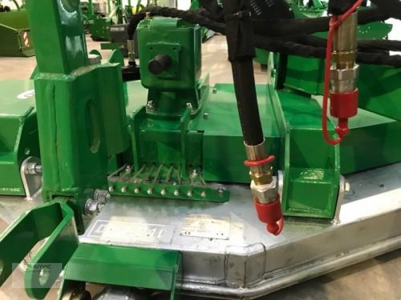 Vemac Sichelmähwerk Mähwerk Mulcher Sichelmulcher Rasenmäher Mäher DM3 210cm - Šienapjovė: foto 4 Vemac Sichelmähwerk Mähwerk Mulcher Sichelmulcher Rasenmäher Mäher DM3 210cm - Šienapjovė: foto 4