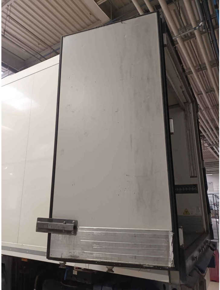 2018 Krone SDR Double Deck Cool Liner FP45 ThermoKing SLXi 300 Lifting Axle - Refrižeratorius puspriekabė: foto 2 2018 Krone SDR Double Deck Cool Liner FP45 ThermoKing SLXi 300 Lifting Axle - Refrižeratorius puspriekabė: foto 2