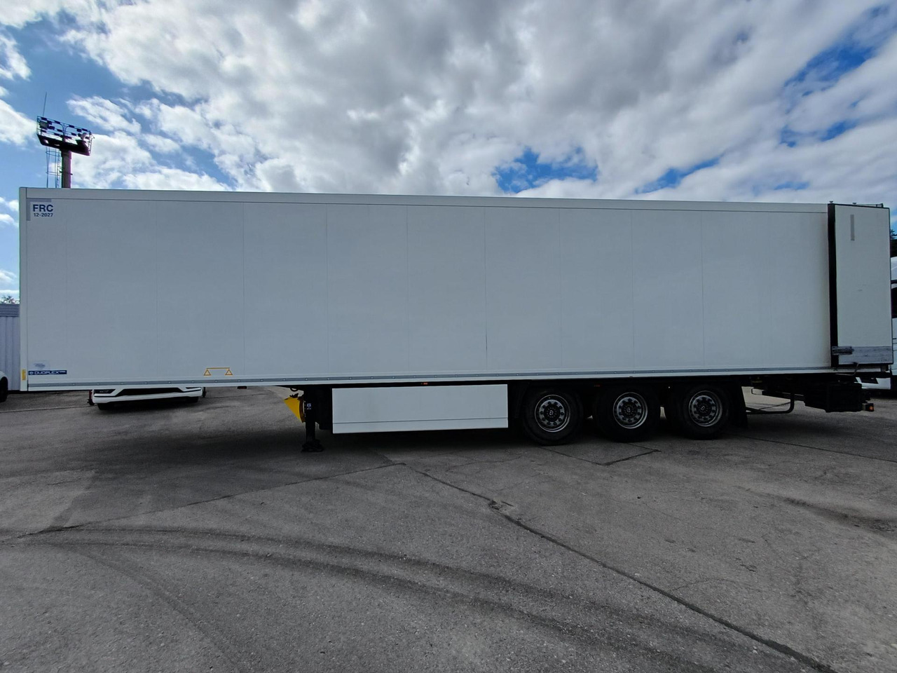 2022 Krone SDR Cool Liner FP 60 ThermoKing SLXi 300 - Refrižeratorius puspriekabė: foto 4 2022 Krone SDR Cool Liner FP 60 ThermoKing SLXi 300 - Refrižeratorius puspriekabė: foto 4
