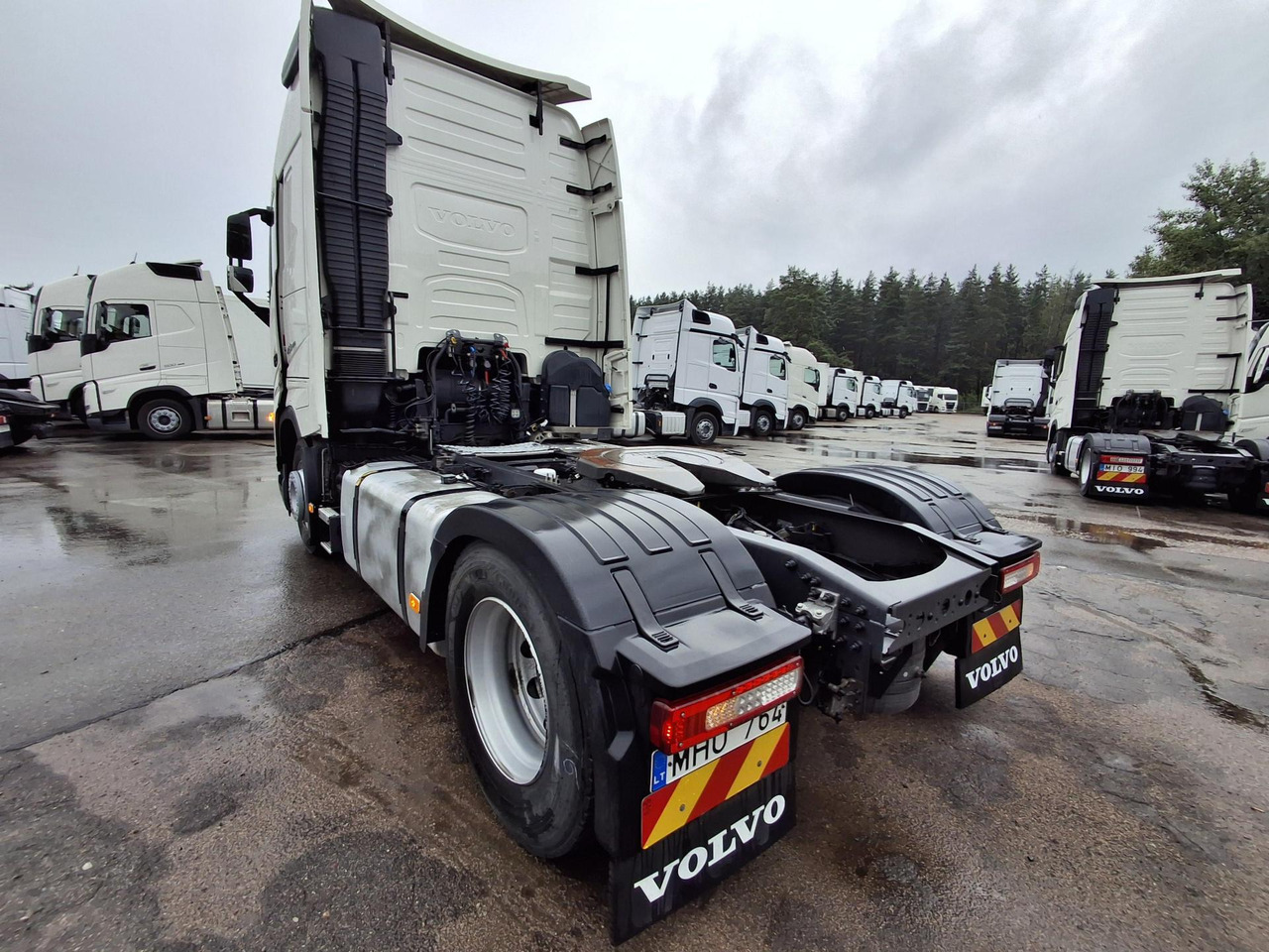 2022 Volvo FH 460 Globetrotter XL i-Save - Kita technika: foto 4 2022 Volvo FH 460 Globetrotter XL i-Save - Kita technika: foto 4