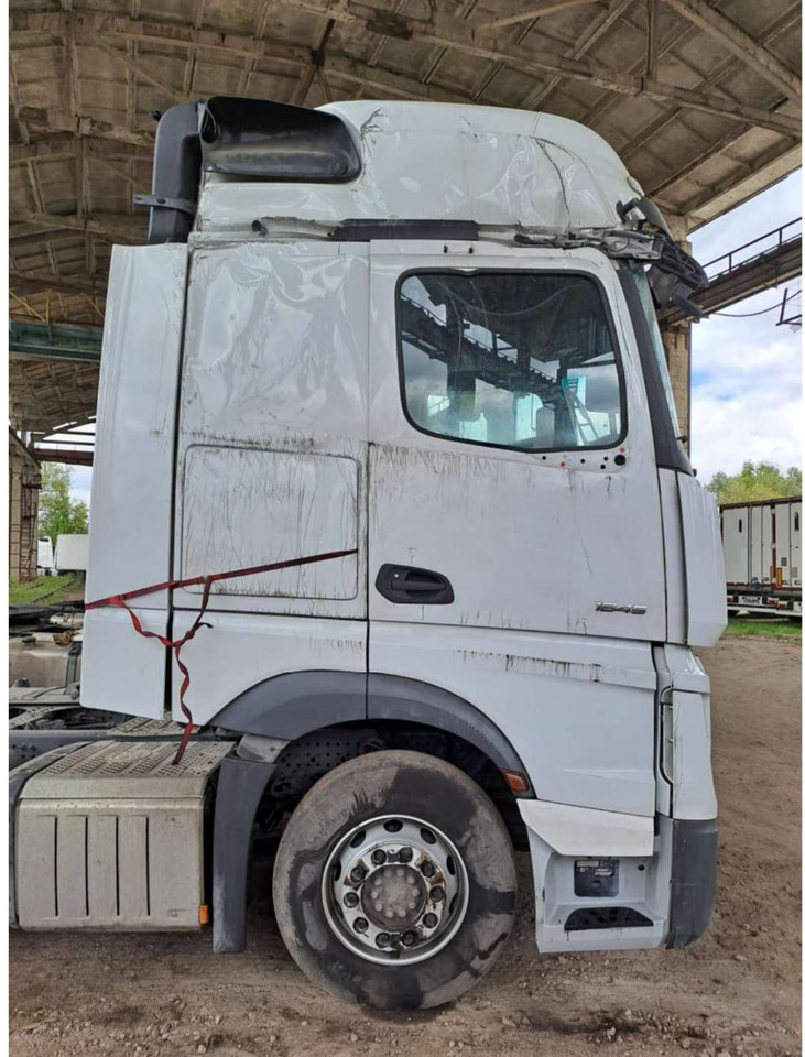 2021 Mercedes-Benz Actros 5 1845 BigSpace - Vilkikas: foto 3 2021 Mercedes-Benz Actros 5 1845 BigSpace - Vilkikas: foto 3
