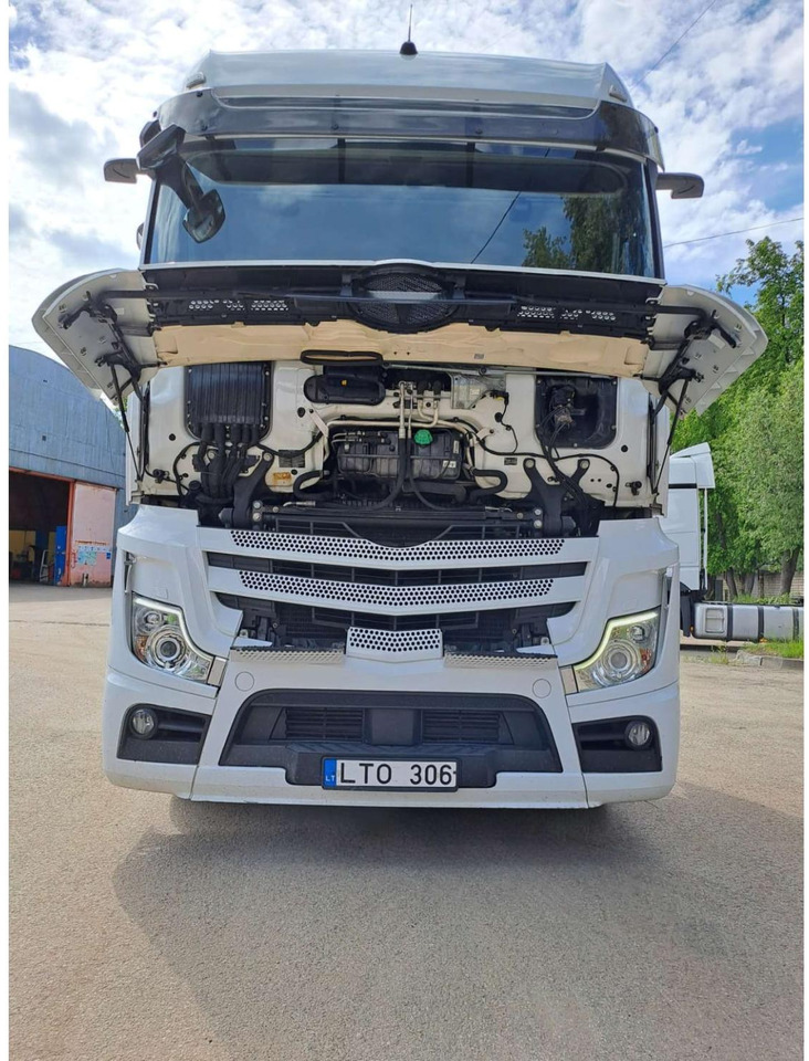 2021 Mercedes-Benz Actros 5 1845 BigSpace - Vilkikas: foto 2 2021 Mercedes-Benz Actros 5 1845 BigSpace - Vilkikas: foto 2