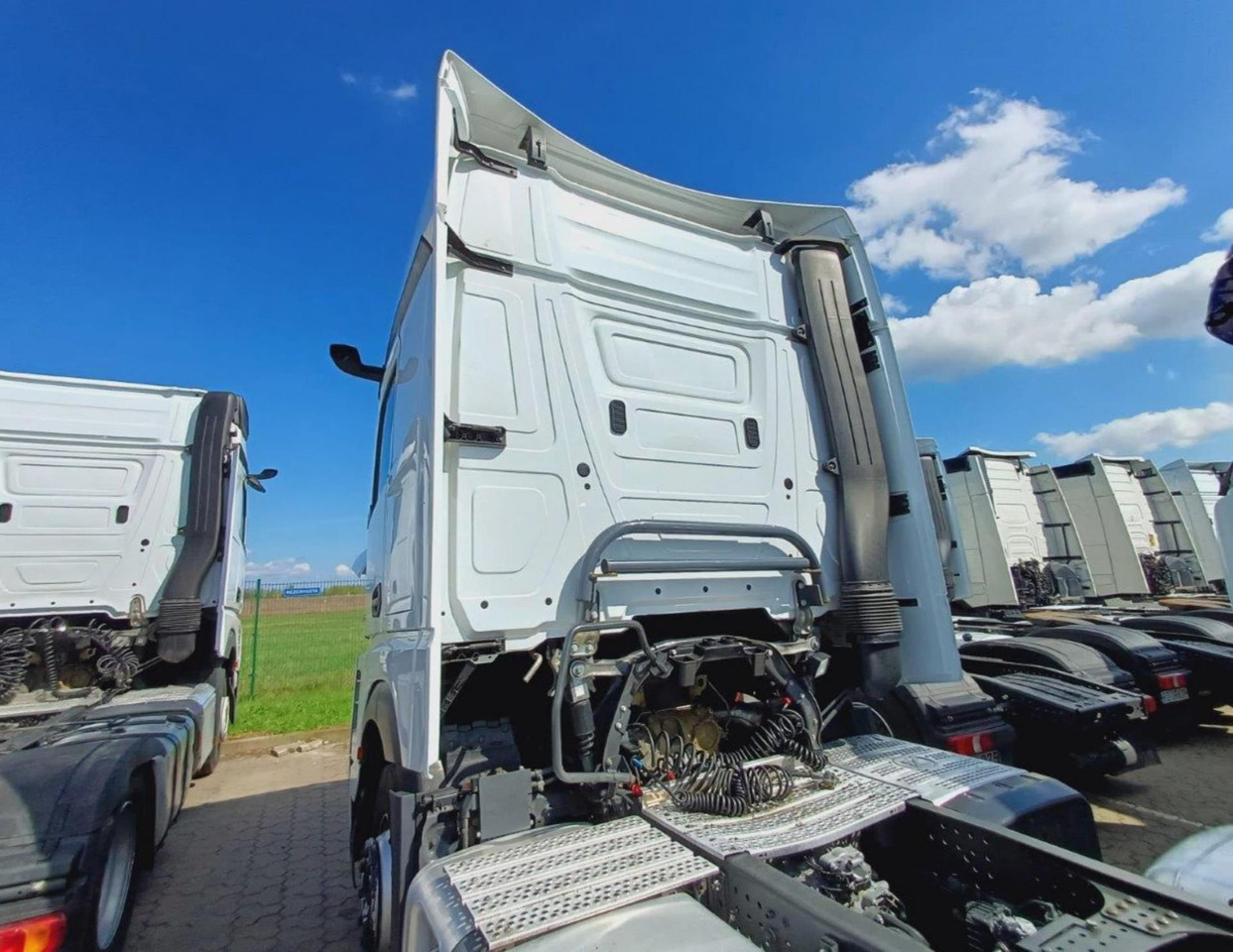2021 Mercedes-Benz Actros 5 1845 BigSpace - Vilkikas: foto 3 2021 Mercedes-Benz Actros 5 1845 BigSpace - Vilkikas: foto 3