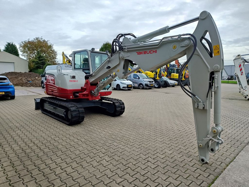 Takeuchi TB290-2 - Vikšrinis ekskavatorius: foto 5 Takeuchi TB290-2 - Vikšrinis ekskavatorius: foto 5