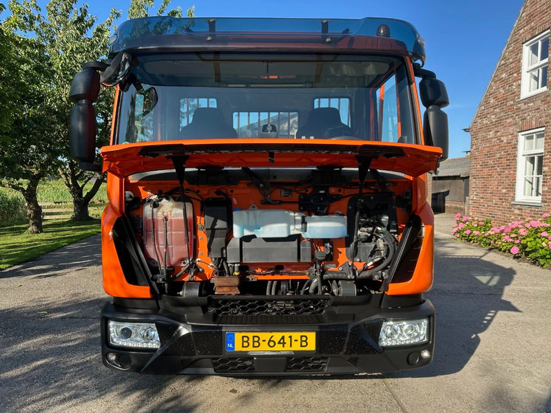 Iveco EuroCargo 80 -160L / EURO 6 / WINCH / ALU RAMPS - Autovežis sunkvežimis: foto 3 Iveco EuroCargo 80 -160L / EURO 6 / WINCH / ALU RAMPS - Autovežis sunkvežimis: foto 3