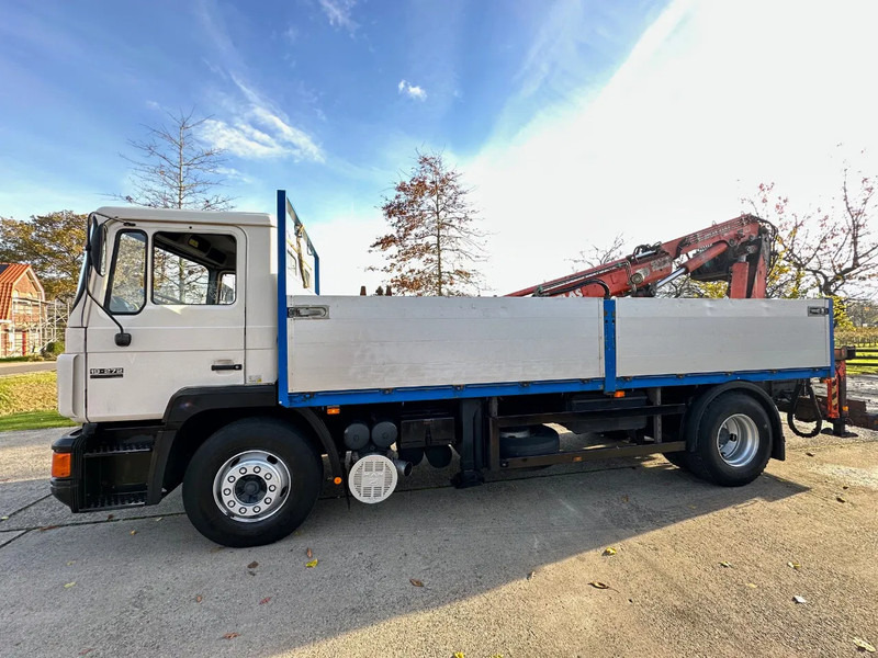 MAN 19.272 F90 / NL TRUCK / 4X2 / EURO1 / ATLAS AK140.1-6,2/1 / MANUAL / FIRST OWNER - Sunkvežimis su kranu: foto 4 MAN 19.272 F90 / NL TRUCK / 4X2 / EURO1 / ATLAS AK140.1-6,2/1 / MANUAL / FIRST OWNER - Sunkvežimis su kranu: foto 4