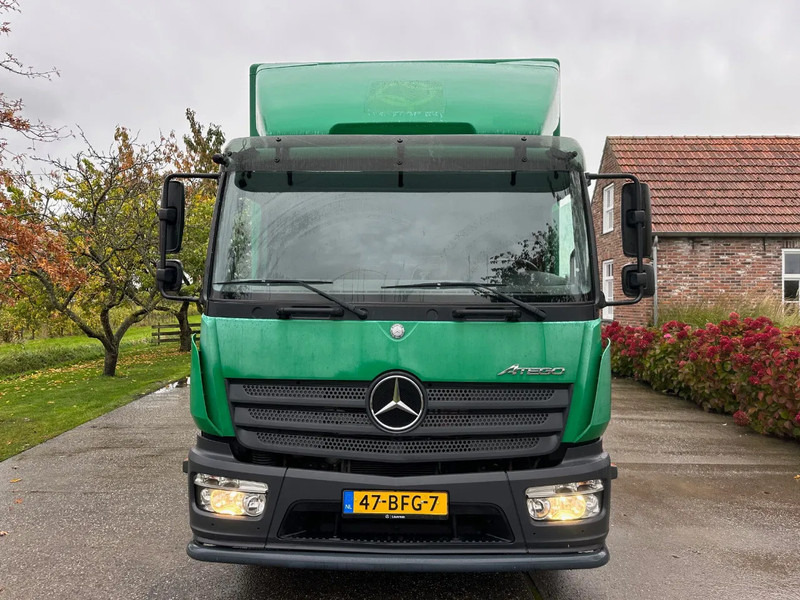 Mercedes-Benz Atego 1018 / NL TRUCK / EURO 6 / ONLY 100.000KM! / BOX+LIFT+SIDE DOOR / CLIMA / AUTOMATIC - Furgonas sunkvežimis: foto 4 Mercedes-Benz Atego 1018 / NL TRUCK / EURO 6 / ONLY 100.000KM! / BOX+LIFT+SIDE DOOR / CLIMA / AUTOMATIC - Furgonas sunkvežimis: foto 4
