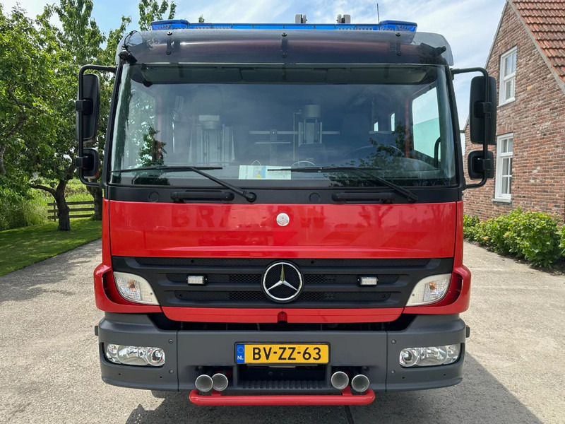 Mercedes-Benz Atego 1426 / FIRETRUCK / FULL EQUIPMENT / LOW KM / GODIVA PUMP 254h / TOPCONDITION!! - Gaisrinė mašina: foto 3 Mercedes-Benz Atego 1426 / FIRETRUCK / FULL EQUIPMENT / LOW KM / GODIVA PUMP 254h / TOPCONDITION!! - Gaisrinė mašina: foto 3