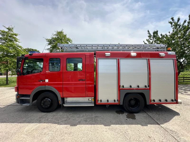 Mercedes-Benz Atego 1426 / FIRETRUCK / FULL EQUIPMENT / LOW KM / GODIVA PUMP 254h / TOPCONDITION!! - Gaisrinė mašina: foto 5 Mercedes-Benz Atego 1426 / FIRETRUCK / FULL EQUIPMENT / LOW KM / GODIVA PUMP 254h / TOPCONDITION!! - Gaisrinė mašina: foto 5