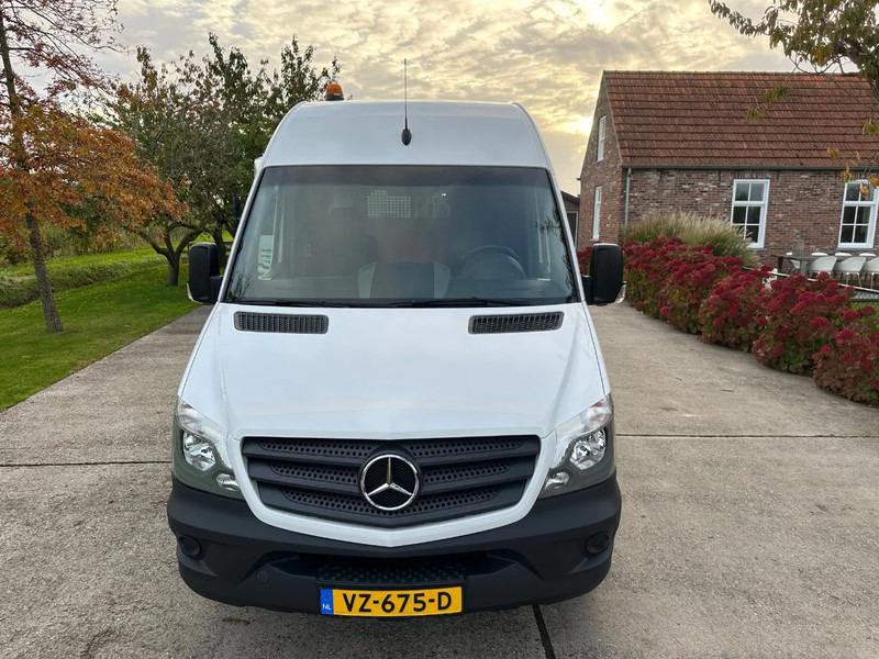 Mercedes-Benz Sprinter 313 CDI / L2H2 / AUTOMAAT / NL BUS / 130 PK / 2-ZITS / CC / AIRCO / CAMERA - Krovininis mikroautobusas: foto 2 Mercedes-Benz Sprinter 313 CDI / L2H2 / AUTOMAAT / NL BUS / 130 PK / 2-ZITS / CC / AIRCO / CAMERA - Krovininis mikroautobusas: foto 2