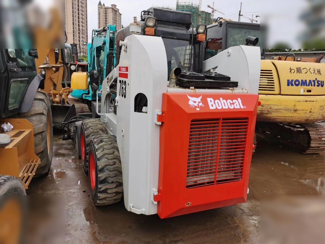 BOBCAT 763 - Mini krautuvas: foto 1 BOBCAT 763 - Mini krautuvas: foto 1