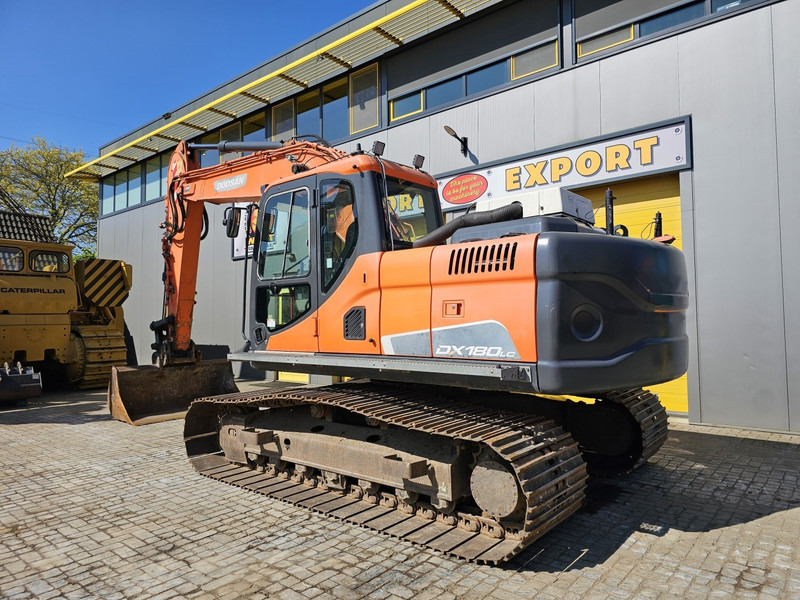 Doosan DX180LC - Vikšrinis ekskavatorius: foto 3 Doosan DX180LC - Vikšrinis ekskavatorius: foto 3