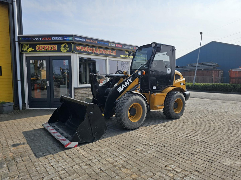 Venieri VF1201 - Ratinis krautuvas: foto 2 Venieri VF1201 - Ratinis krautuvas: foto 2