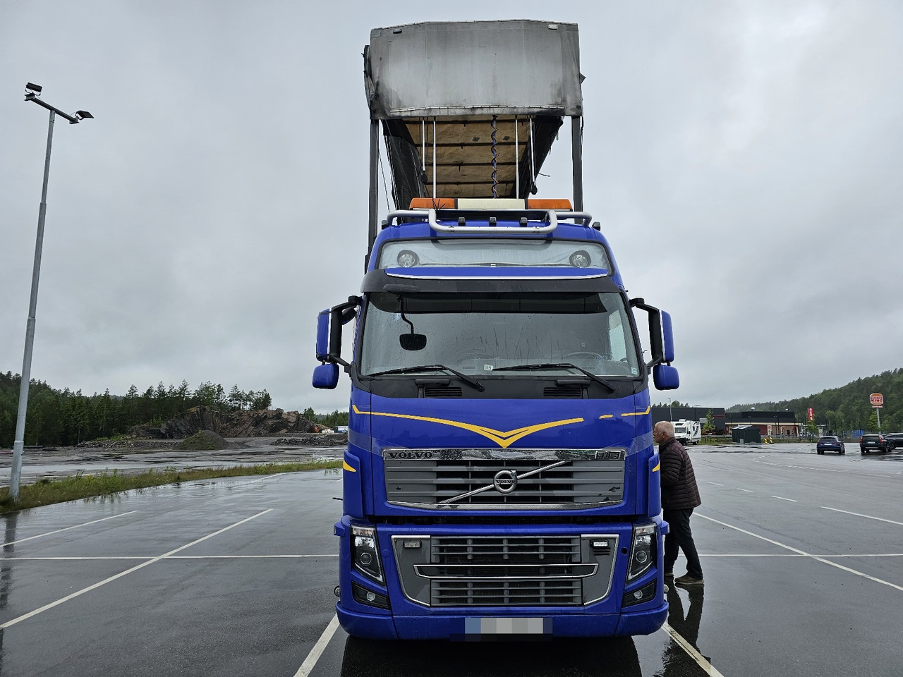 Volvo FH16 540 6x4 - Tentinis sunkvežimis: foto 4 Volvo FH16 540 6x4 - Tentinis sunkvežimis: foto 4